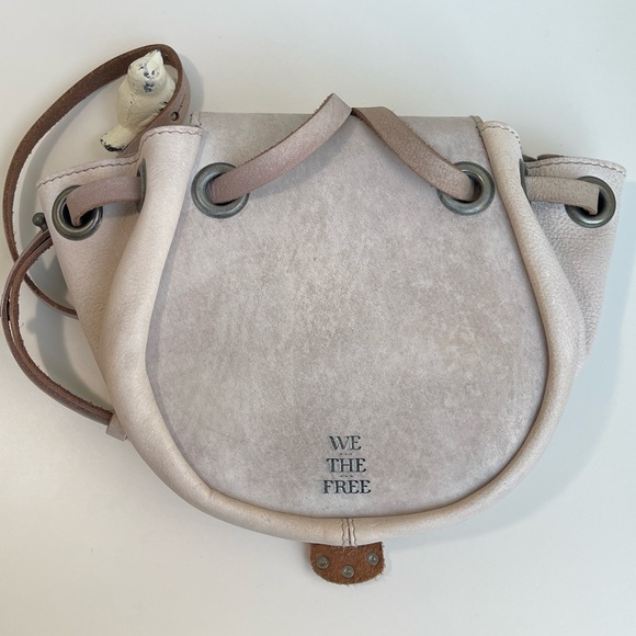 We The Free Comeback Crossbody New Without Tag 🏷️ - Picture 5 of 16